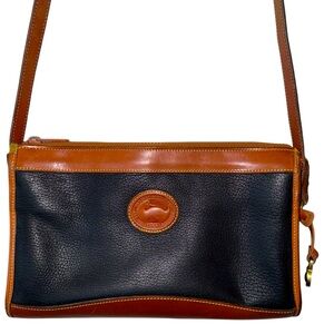 VTG Dooney & Bourke Black & Brown Pebbled Leather Shoulder Bag Purse Preloved